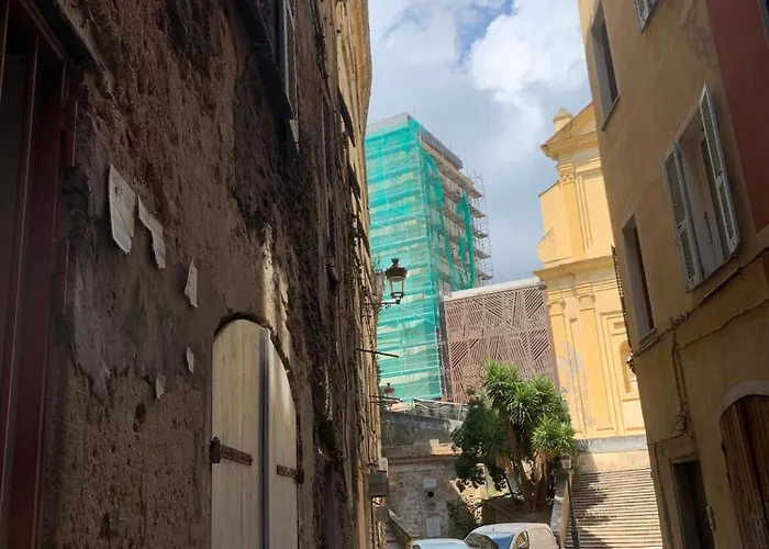 Maison Colonnes 4 Personnes