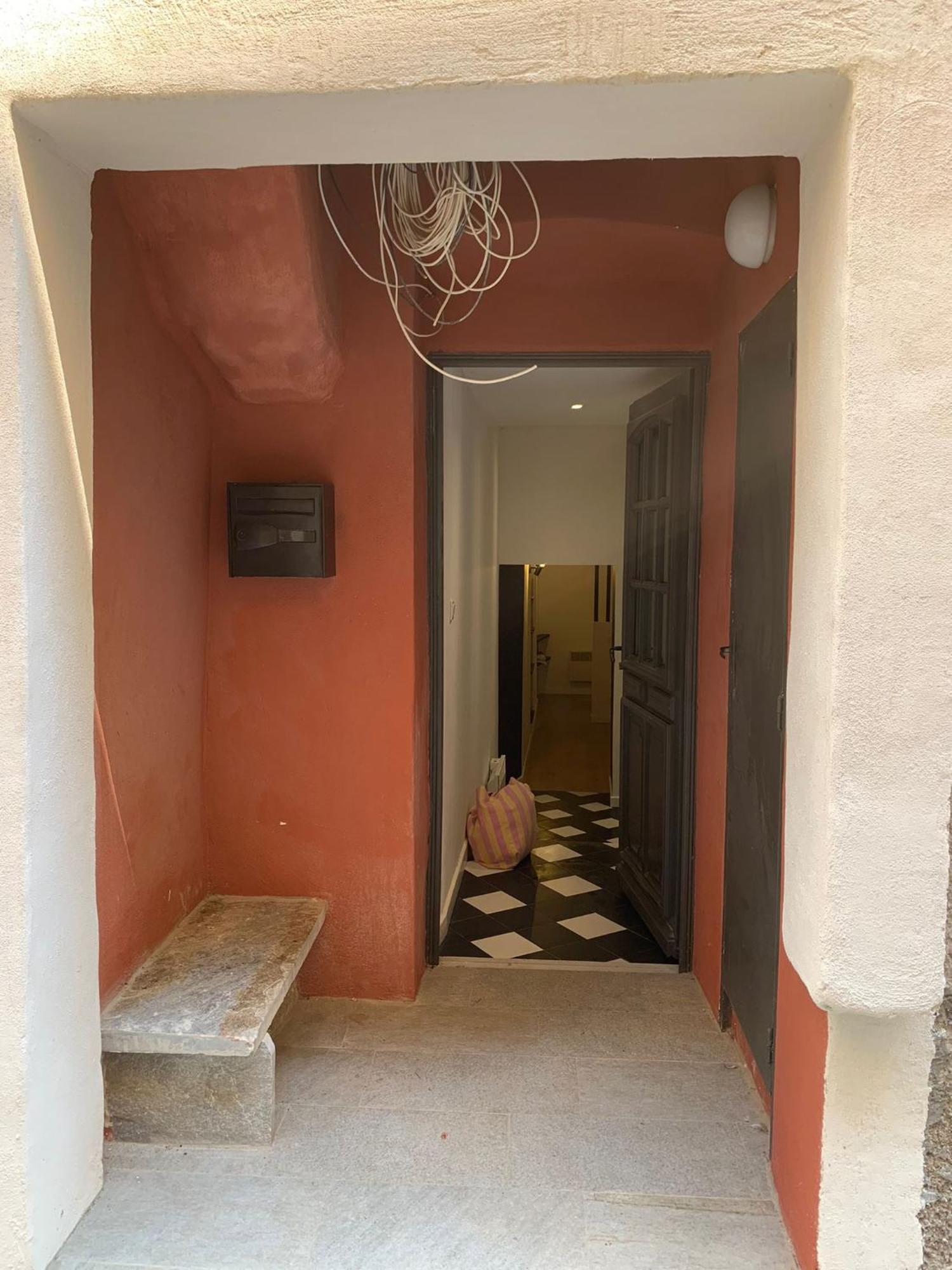 Maison Colonnes 4 Personnes